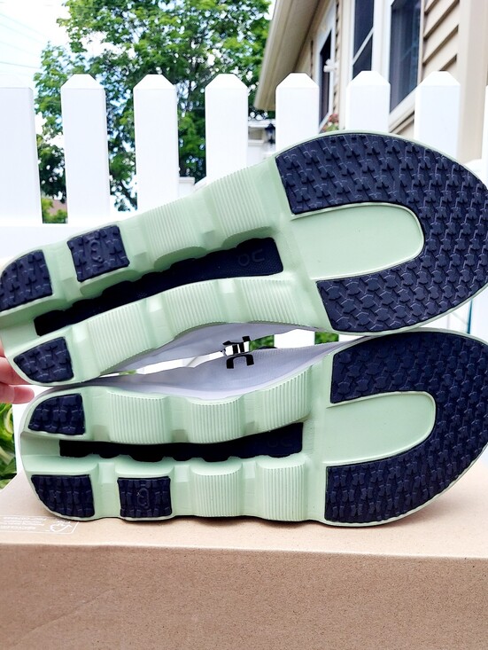 On Cloudboom Echo White Black Mint Green Activewear Sneakers Men Size 12.5 NWT